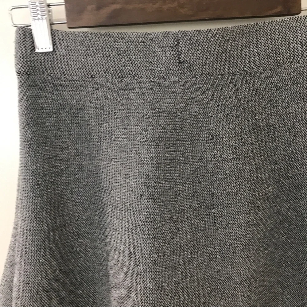 Zara basic black white teeed A-line tiered midi skirt XS